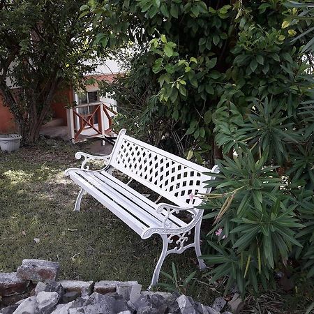 شقة Cosy Corner St. George's المظهر الخارجي الصورة